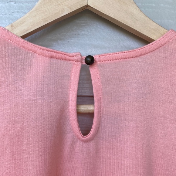 Xhilaration NWOT Peach Sleeveless Eyelet Blouse - Size Small - Picture 8 of 14